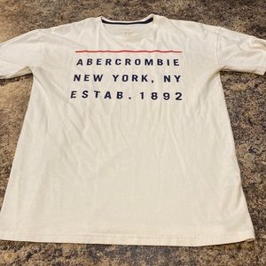 Boy’s Abercrombie t-shirt size 13/14